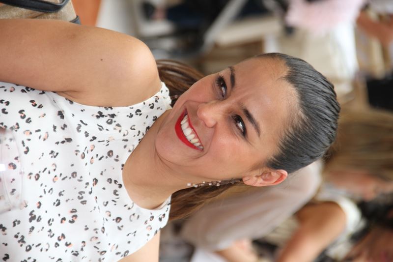 Ir a la Siguiente Foto