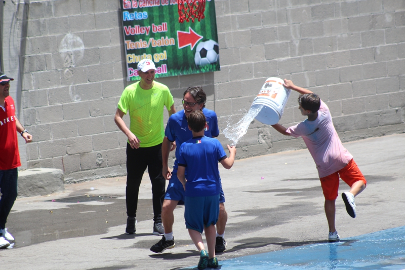 Ir a la Siguiente Foto