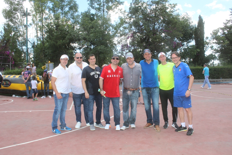 Ir a la Siguiente Foto