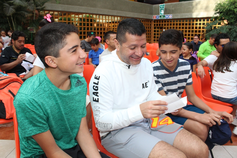 Ir a la Siguiente Foto