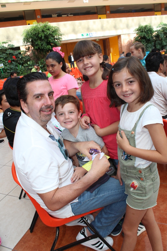 Ir a la Siguiente Foto