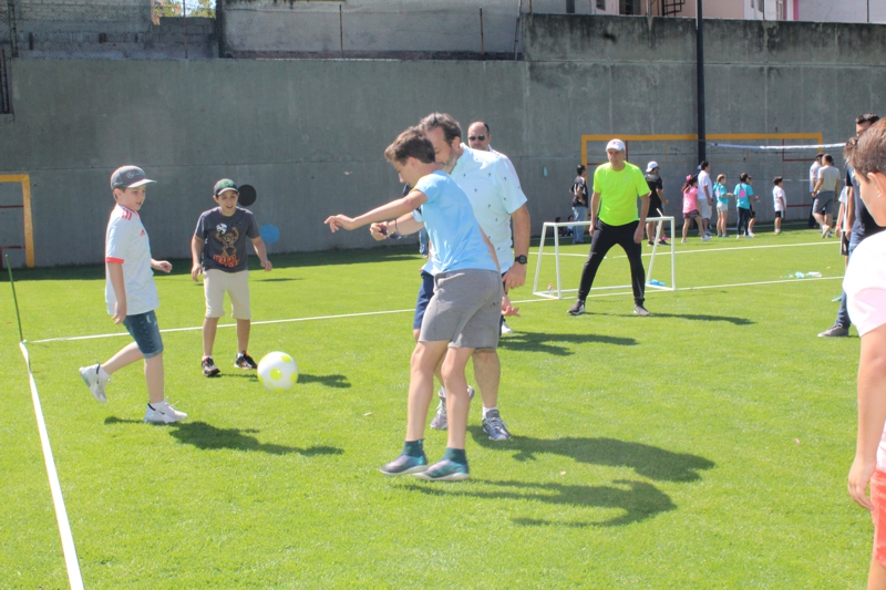 Ir a la Siguiente Foto