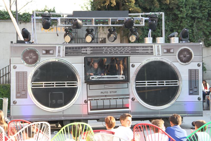 Ir a la Siguiente Foto