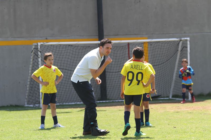 Ir a la Siguiente Foto