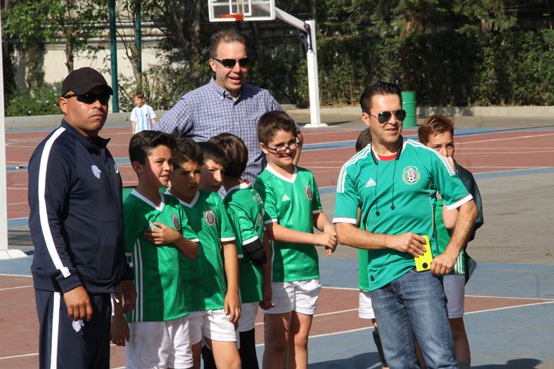 Ir a la Siguiente Foto