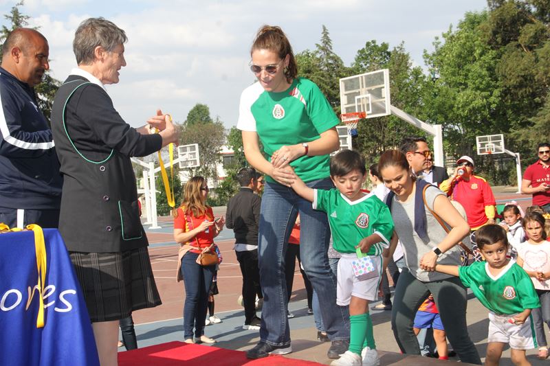 Ir a la Siguiente Foto