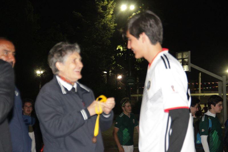 Ir a la Siguiente Foto