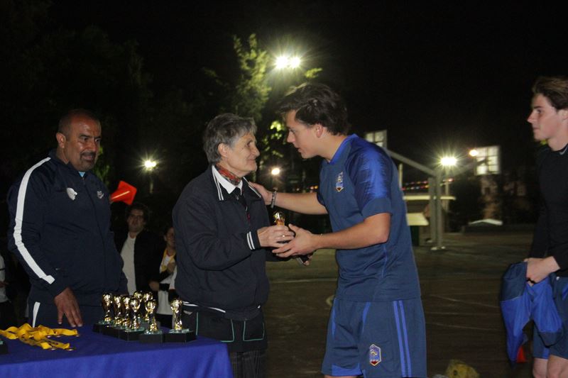 Ir a la Siguiente Foto