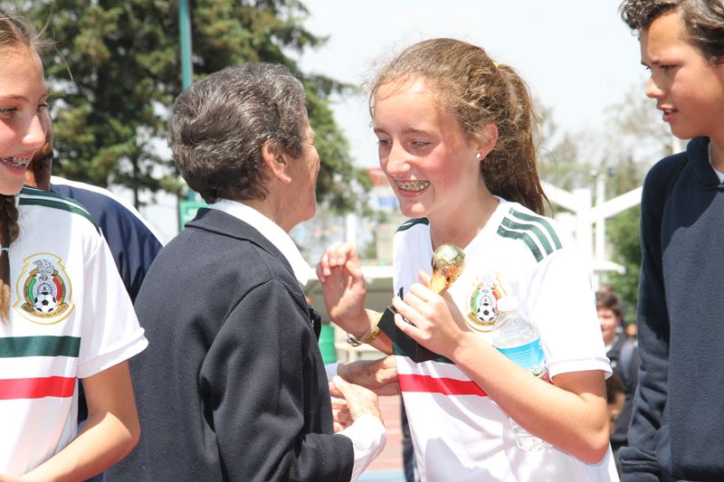 Ir a la Siguiente Foto