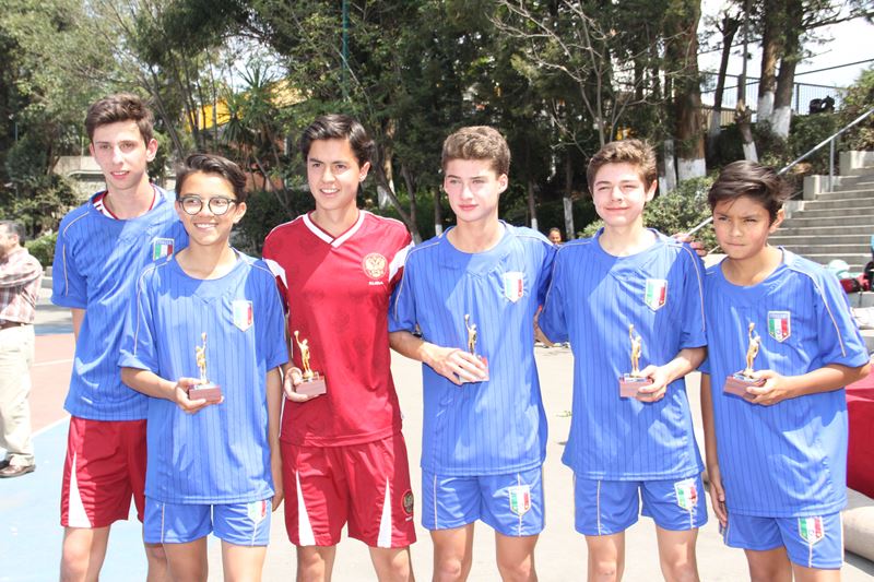 Ir a la Siguiente Foto