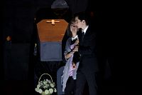 obra2_el_funeral_de_abuelo_mayo201850.jpg
