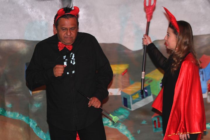 Ir a la Siguiente Foto