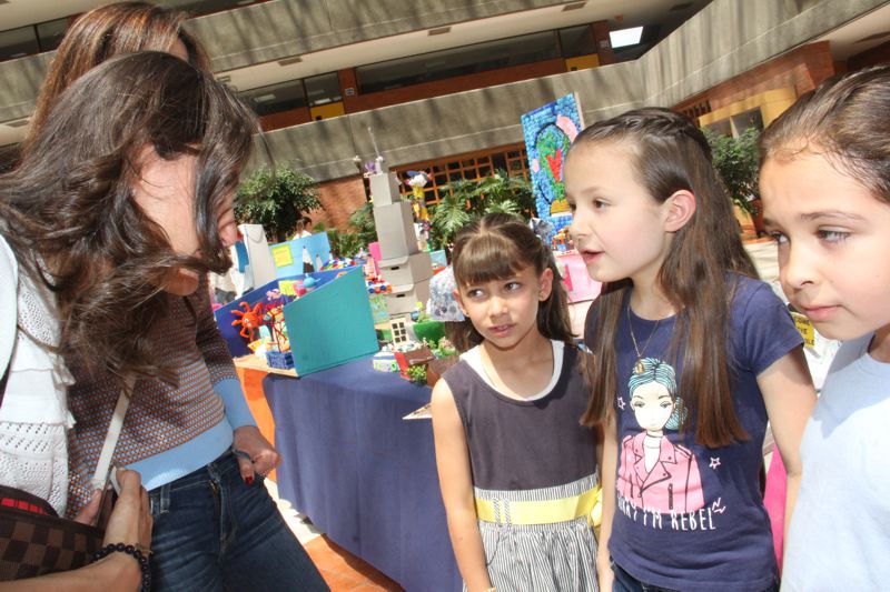 Ir a la Siguiente Foto