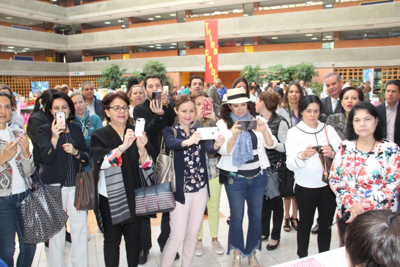 Ir a la Siguiente Foto