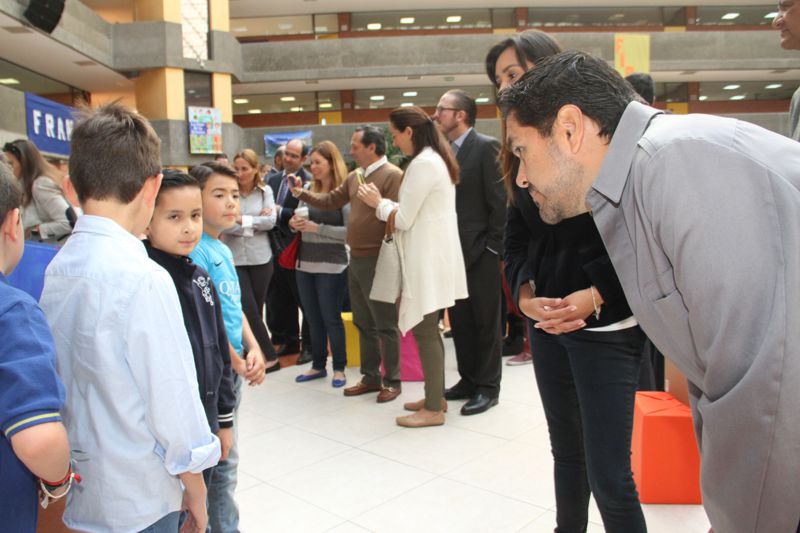 Ir a la Siguiente Foto