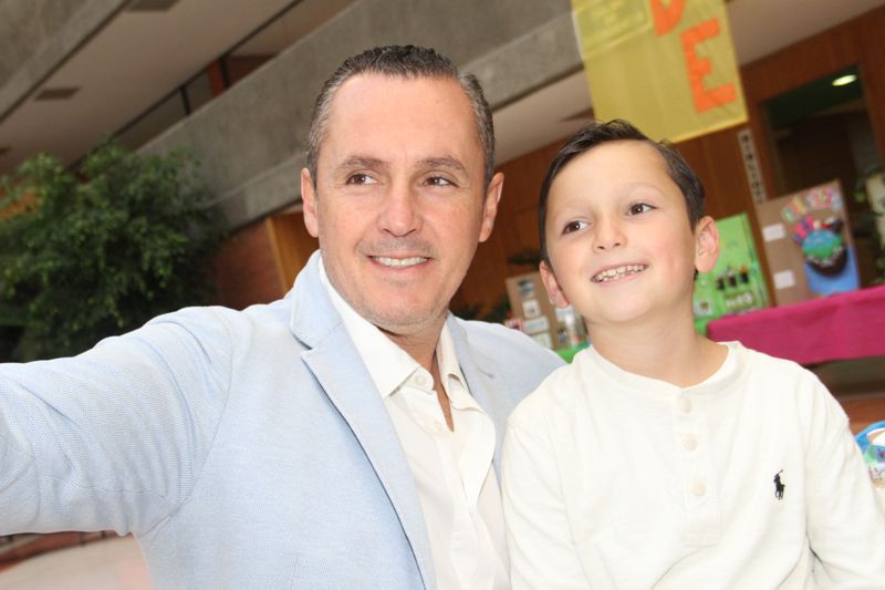 Ir a la Siguiente Foto