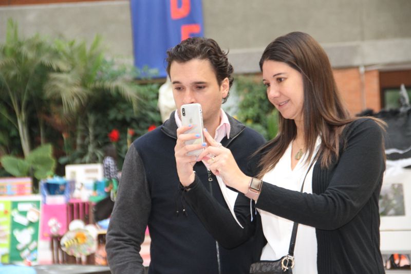 Ir a la Siguiente Foto