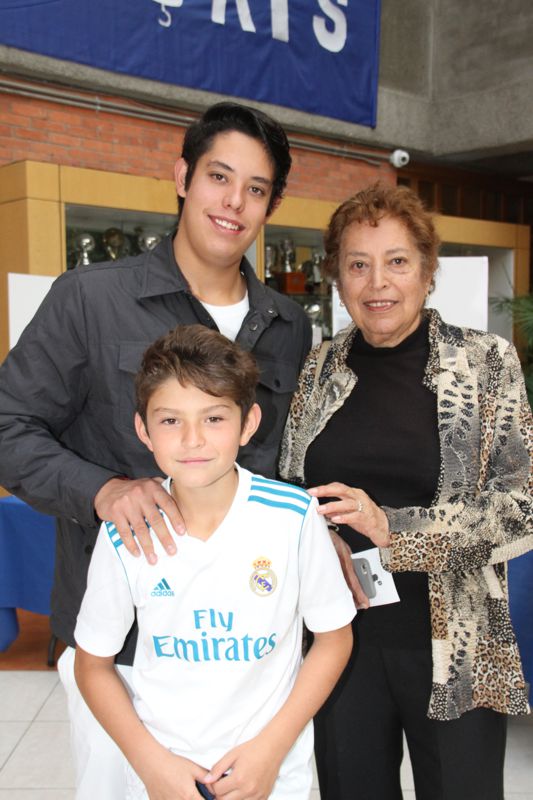 Ir a la Siguiente Foto