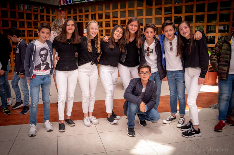 Ir a la Siguiente Foto