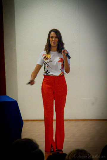 Ir a la Siguiente Foto