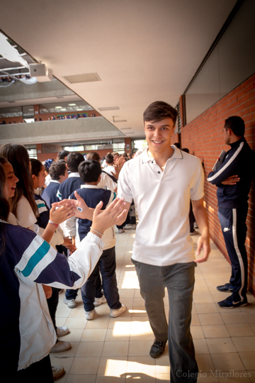 Ir a la Siguiente Foto