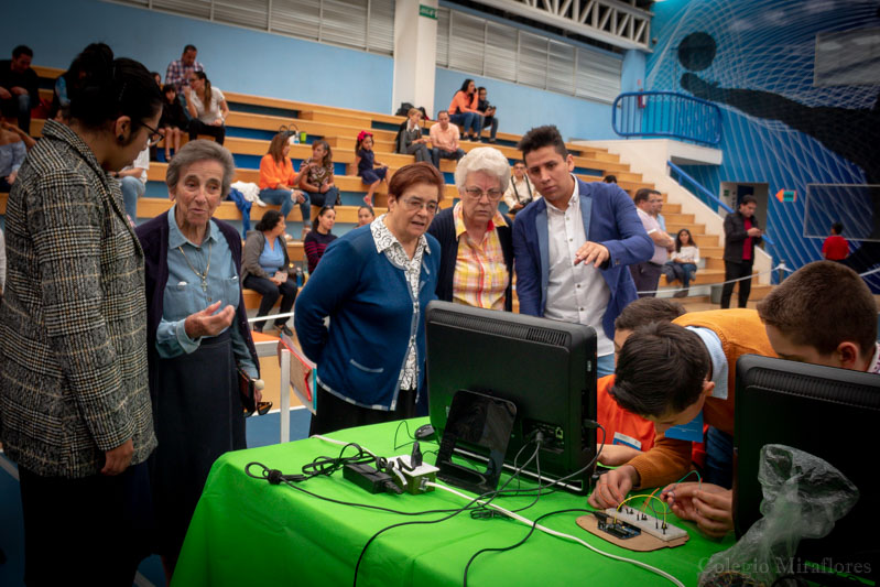 Ir a la Siguiente Foto