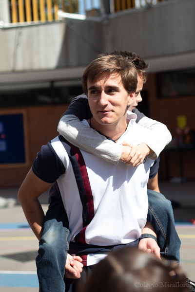 Ir a la Siguiente Foto