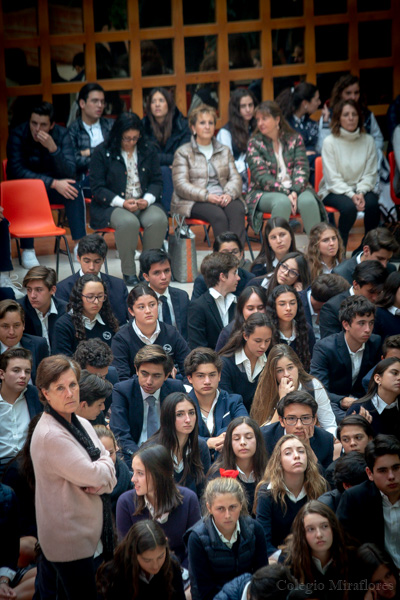 Ir a la Siguiente Foto