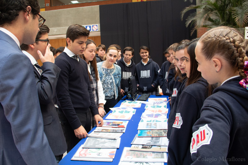 Ir a la Siguiente Foto