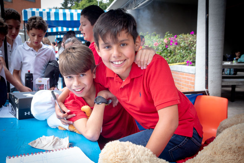 Ir a la Siguiente Foto