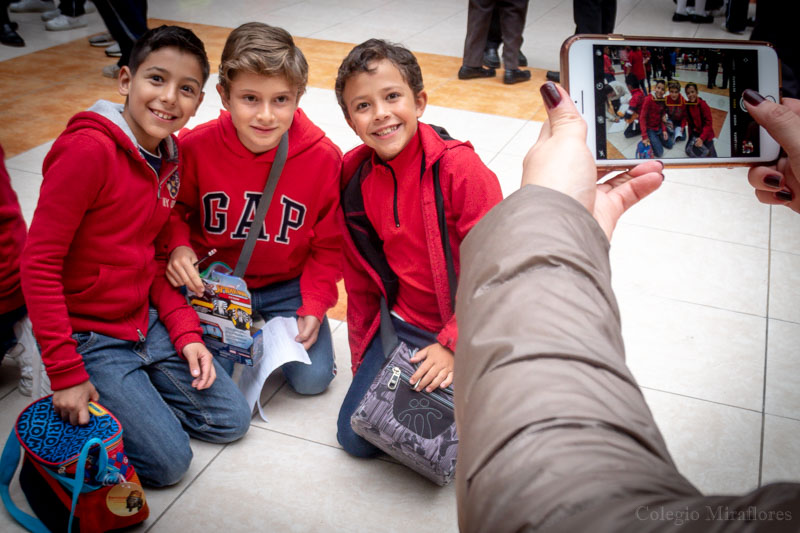 Ir a la Siguiente Foto