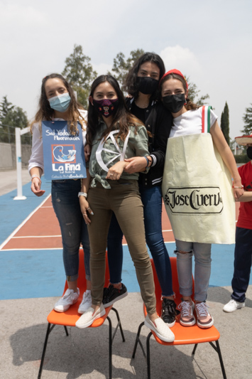 Ir a la Siguiente Foto