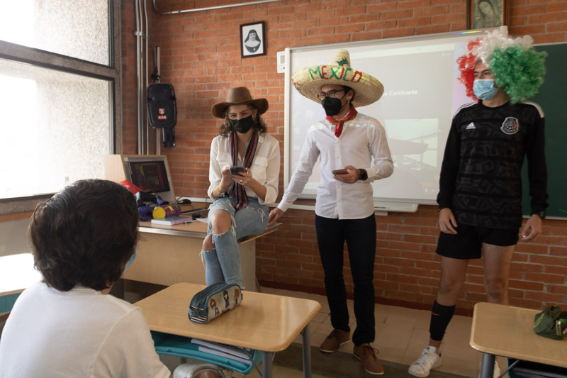 Ir a la Siguiente Foto