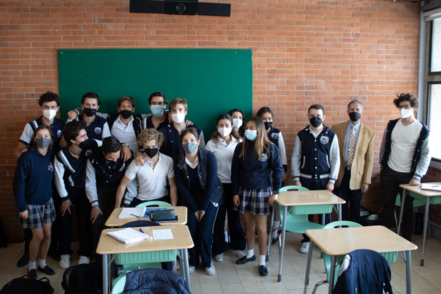 Ir a la Siguiente Foto