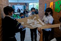 06102021clase_laboratorio_science2021oct0255.jpg