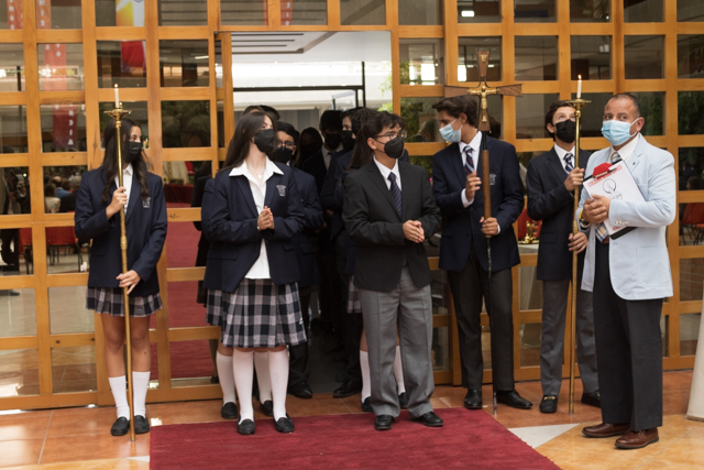 Ir a la Siguiente Foto