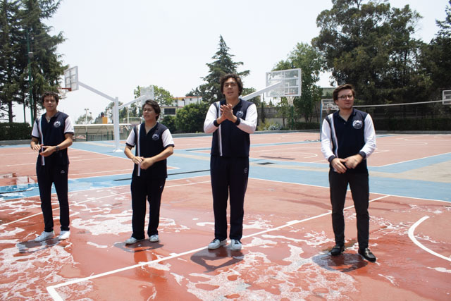 Ir a la Siguiente Foto