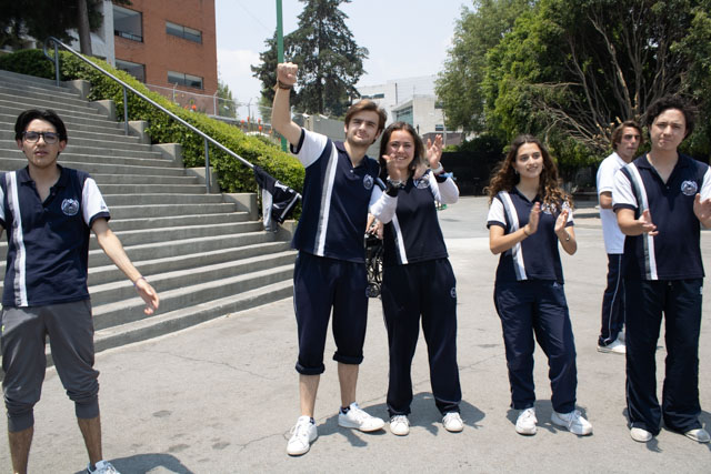 Ir a la Siguiente Foto