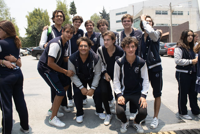 Ir a la Siguiente Foto