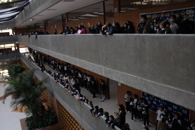 Ir a la Siguiente Foto