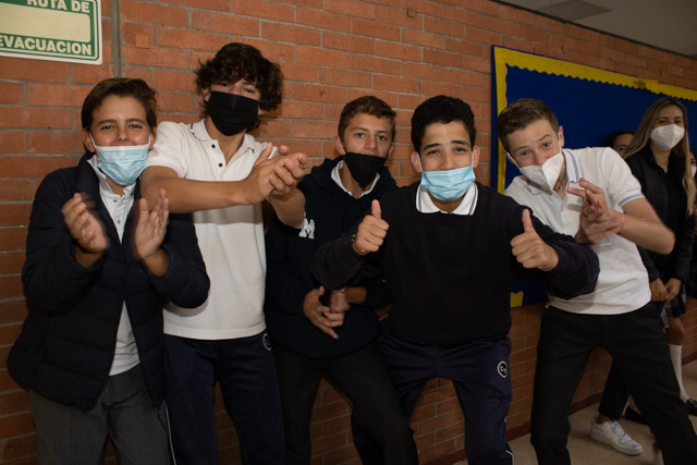 Ir a la Siguiente Foto