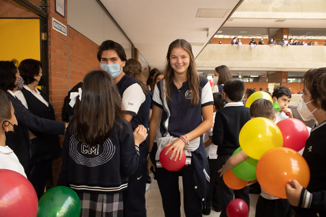 Ir a la Siguiente Foto