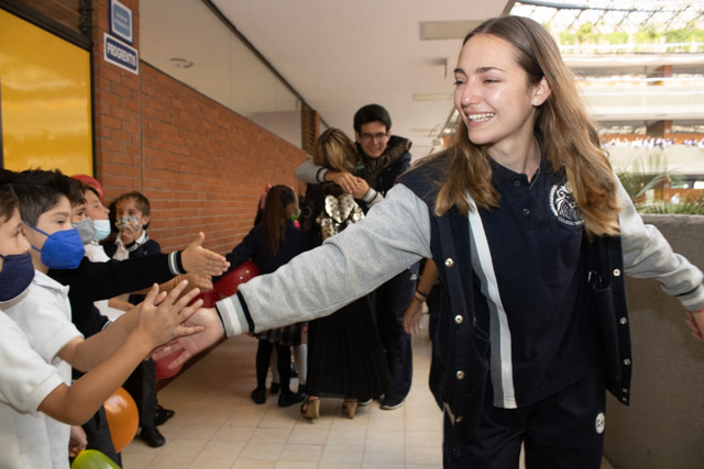 Ir a la Siguiente Foto