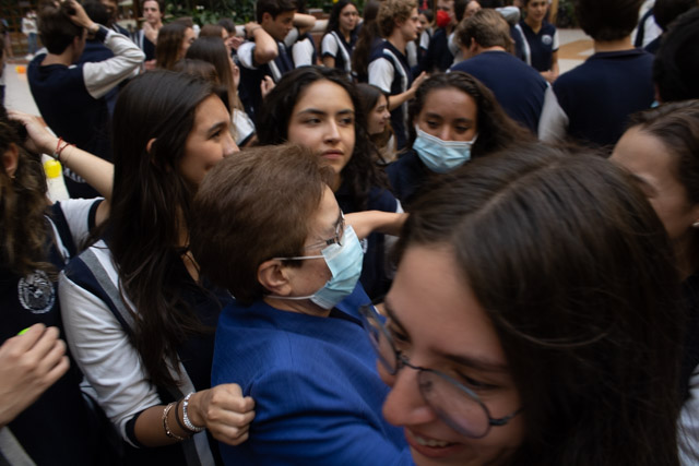 Ir a la Siguiente Foto