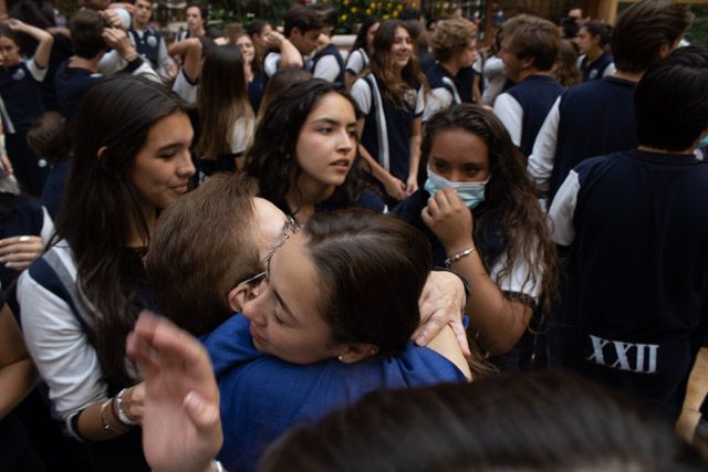 Ir a la Siguiente Foto