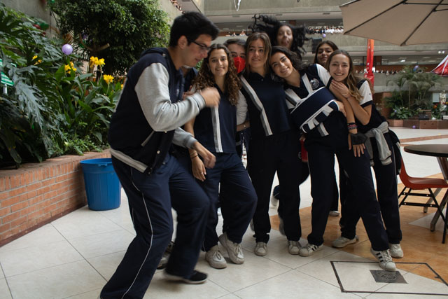 Ir a la Siguiente Foto