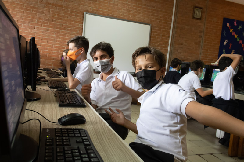Ir a la Siguiente Foto