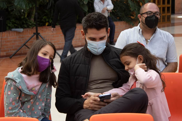 Ir a la Siguiente Foto