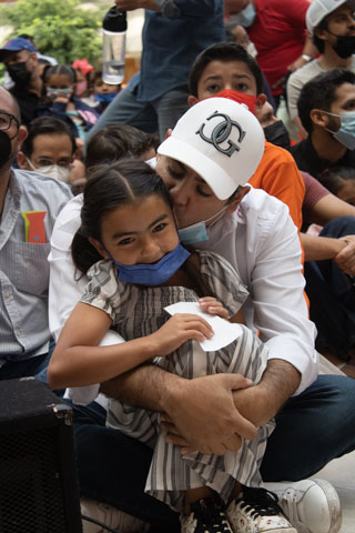 Ir a la Siguiente Foto