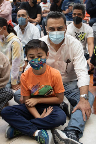 Ir a la Siguiente Foto